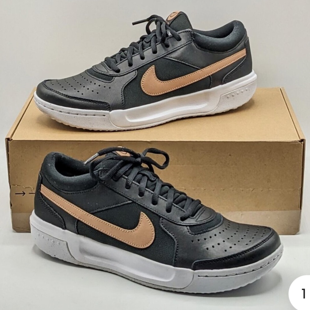 Nike Court Lite 3 size 8.5
